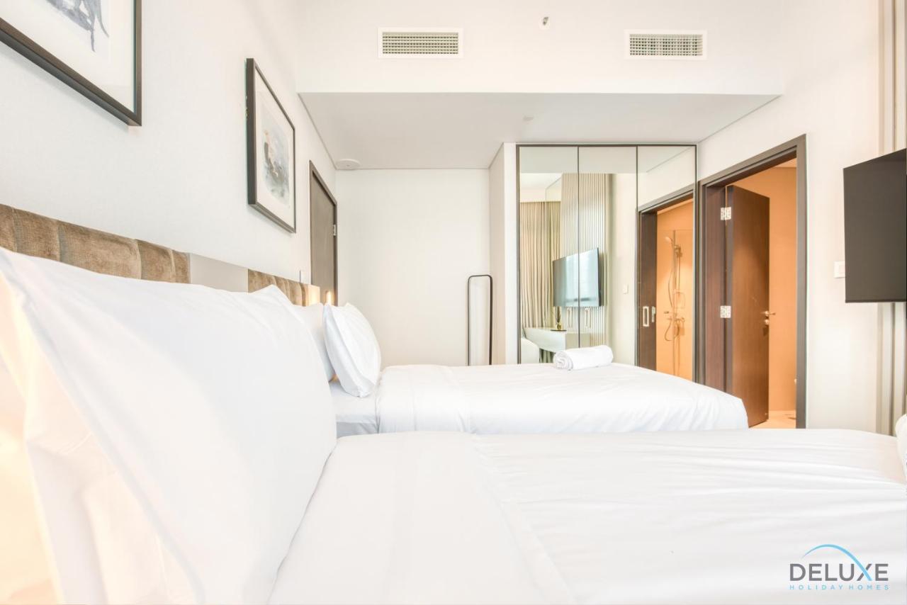 Elegant 2br At Downtown Views Downtown By Deluxe Homes Апартаменти Дубай